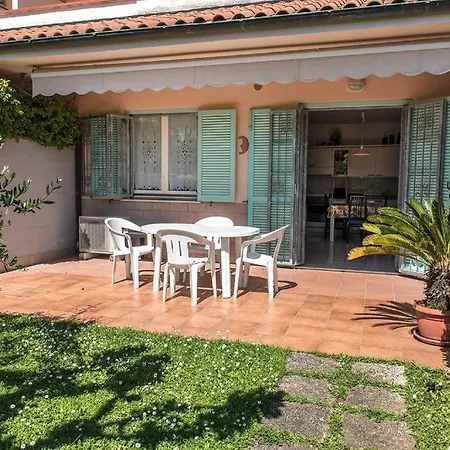 M355 - Marcelli, Bilocale Con Giardino E Parcheggio *
