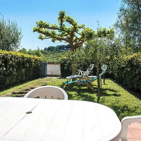 M355 - Marcelli, Bilocale Con Giardino E Parcheggio