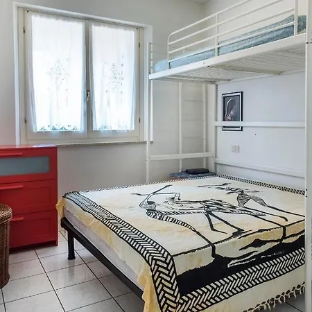 M355 - Marcelli, Bilocale Con Giardino E Parcheggio Apartment